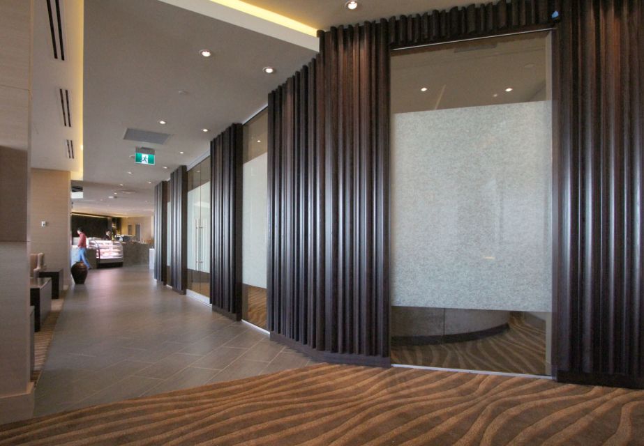 Vancouver International Airport (YVR): Premium Lounge Entry - Important Considerations