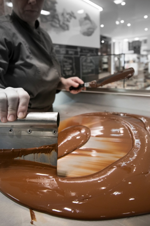 Venice: 2 Hour Chocolate Workshop With Master Chocolatier - Workshop Restrictions and Customer Review