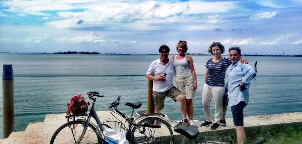 Venice Lido: Bike Tour With a Local on the Island of Cinema - Tour Logistics and Meeting Point