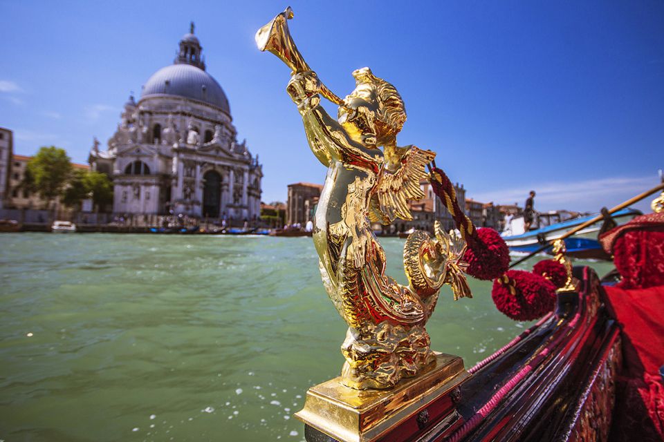 Venice: Private Gondola Ride for up to 5 People - Cancellation Policy