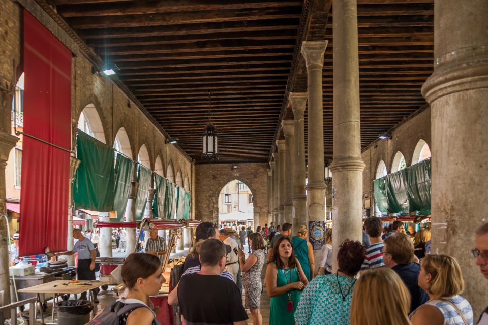 Venice: Rialto Market Food and Wine Lunchtime Tour - Discovering Casanovas Haunts