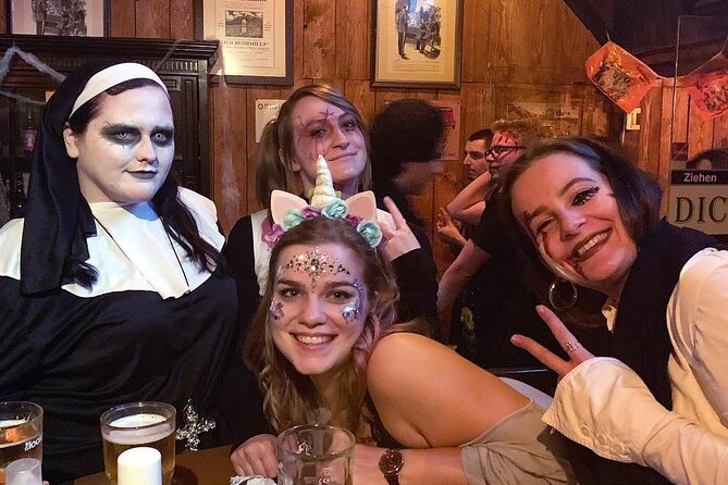 Vienna Nights Pub Crawl - Accessibility and Transportation
