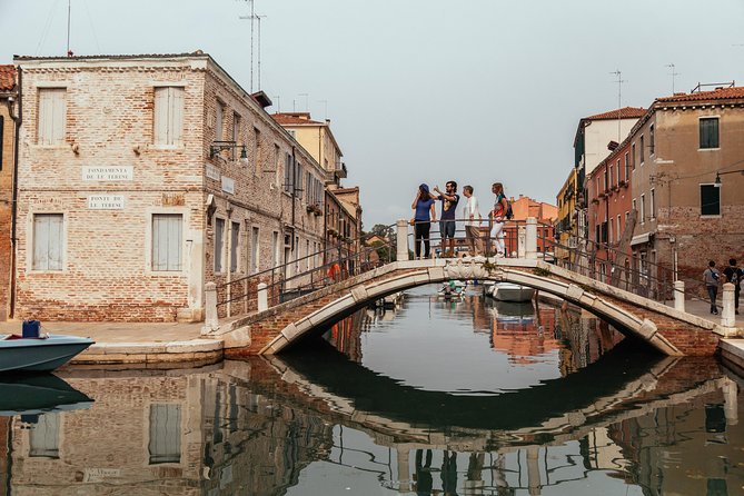 Withlocals Venice Away From the Crowds PRIVATE Tour With a Local Expert - Private Tour With a Local Guide