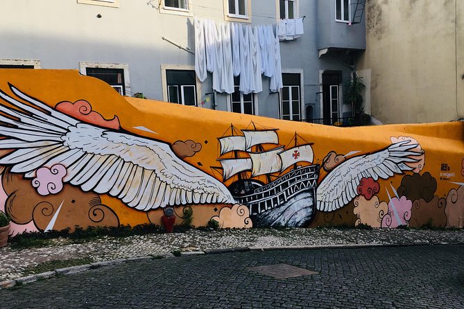 3-Hour Guided Street Art Walking Tour of Lisbon - Insights Into Artwork Meaning