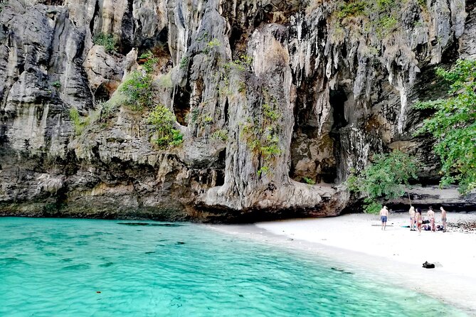 4 Islands Sunset Private Tour - Beach Activities