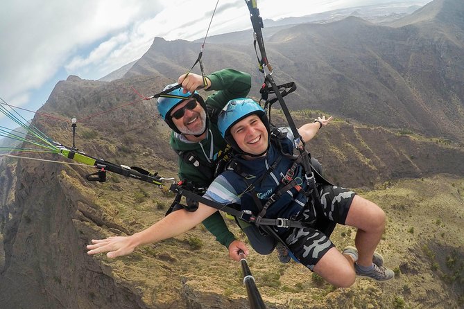 Acrobatic Paragliding Tandem Flight in Tenerife South - Booking and Cancellation