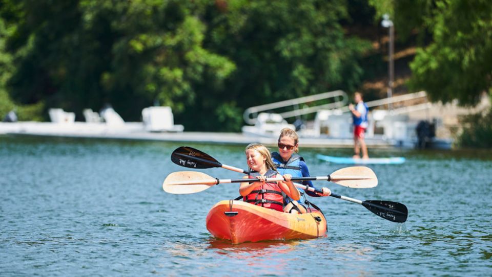 Austin: Round Red Bud Isle Kayaking Tour - Kayaking Experience