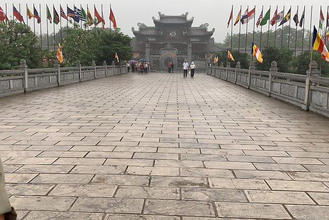 Bai Dinh and Trang an Day Trip With Lunch and Electric Car - Group Size Limit