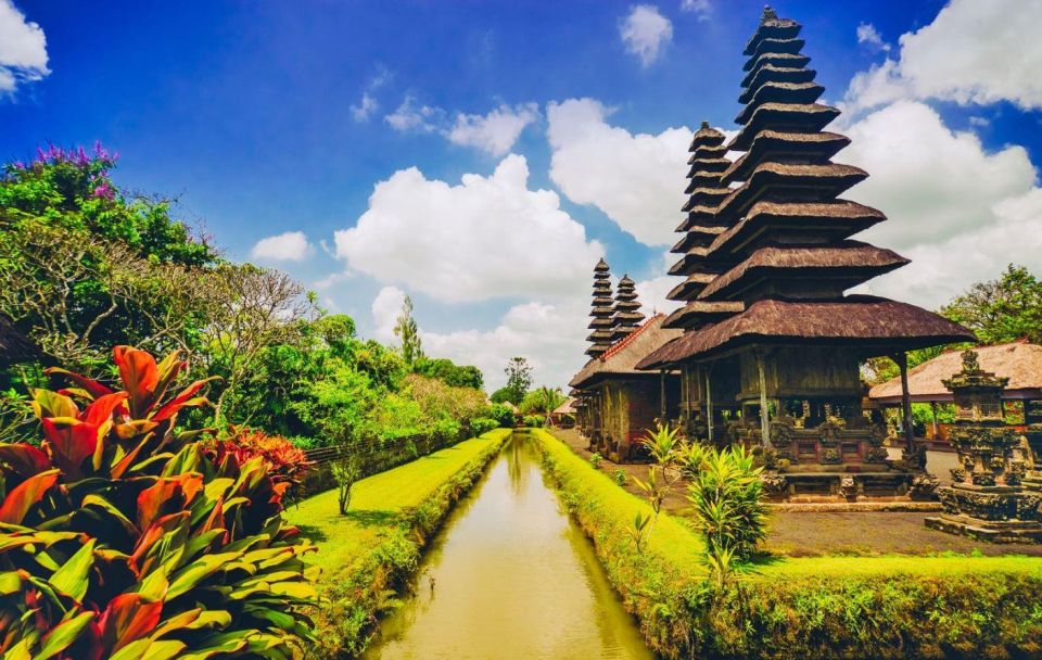 Bali: Best of Ulun Danu Bratan and Tanah Lot Temple Tour - Ulun Danu Bratan Temple Exploration