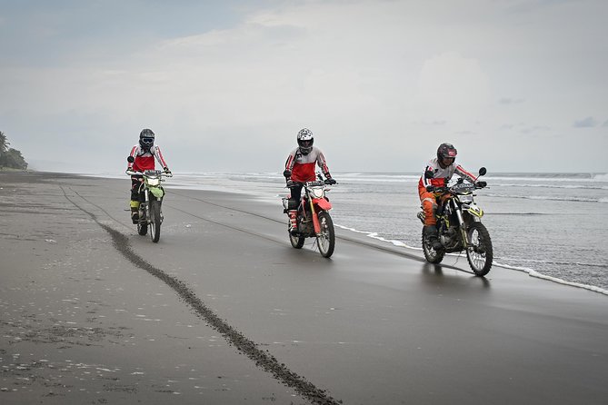 Bali Dirt Bike Adventure - Rider Requirements and Group Size