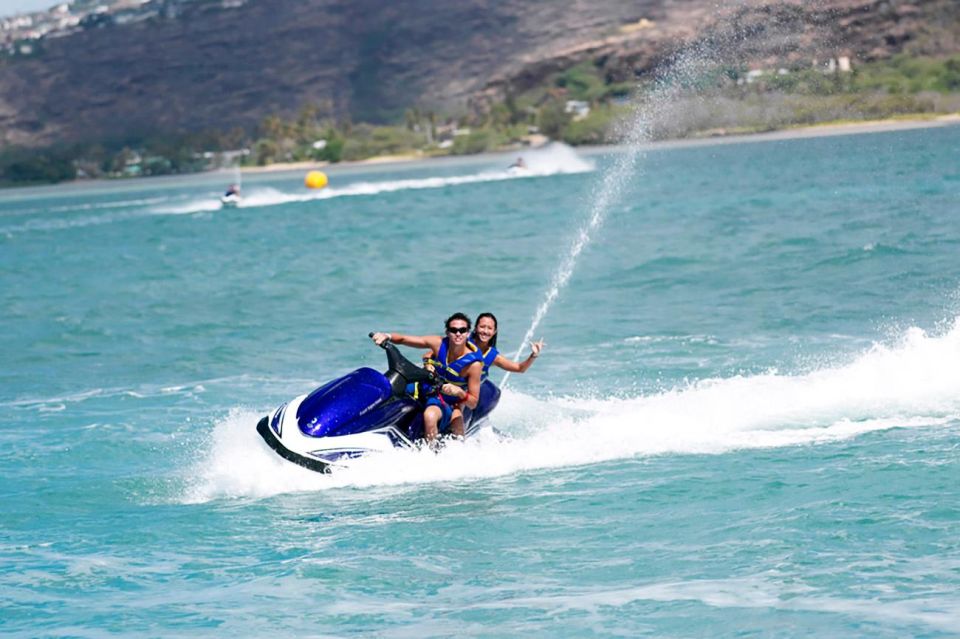 Bali: Parasailing, Jet Ski, Banana Boat & Water Blow Visit - Banana Boat Ride