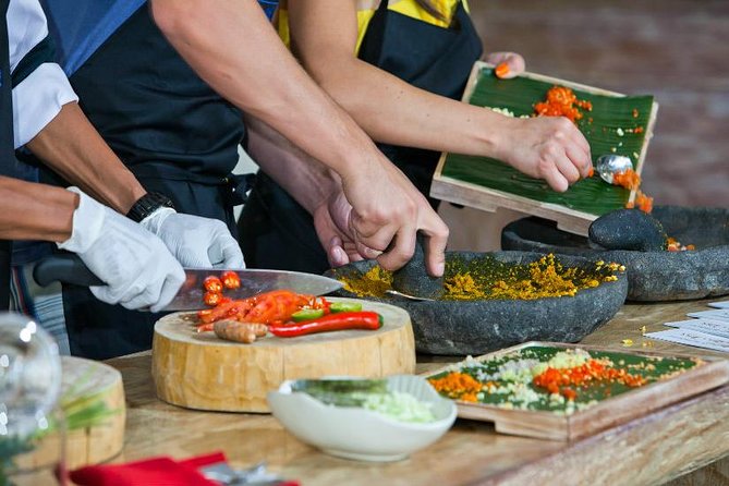 Balinese Cooking Class & Tanah Lot Temple Visit - Private & All-Inclusive - Itinerary Breakdown