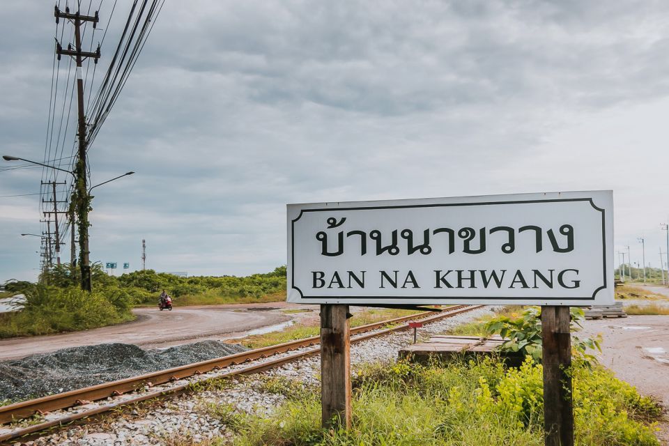 Bangkok: Damnoen Saduak Market and Maeklong Railway Market - Culinary Highlights