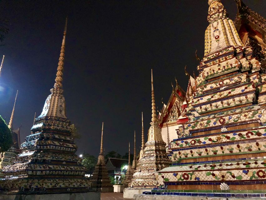 Bangkok: Midnight Food Tour by Tuk-Tuk - Neighborhood Exploration and Local Favorites