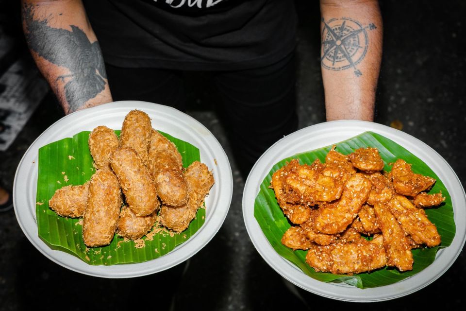 Bangkok: Old Siam Food Tour With 15+ Tastings - Unique Salad and Curry