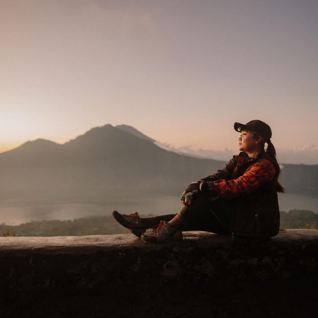 Batur: Sunrise Trekking, Hot Spring, Coffee Tasting + Lunch - Scenic Landscapes and Surroundings