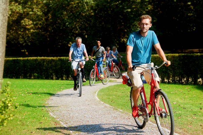 Berlin 3-Hour Bike Tour: Berlins Best - Booking and Availability