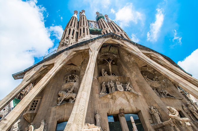 Best of Barcelona Guided Tour With Port or Hotel Pick up - Cancellation Policy and Reviews