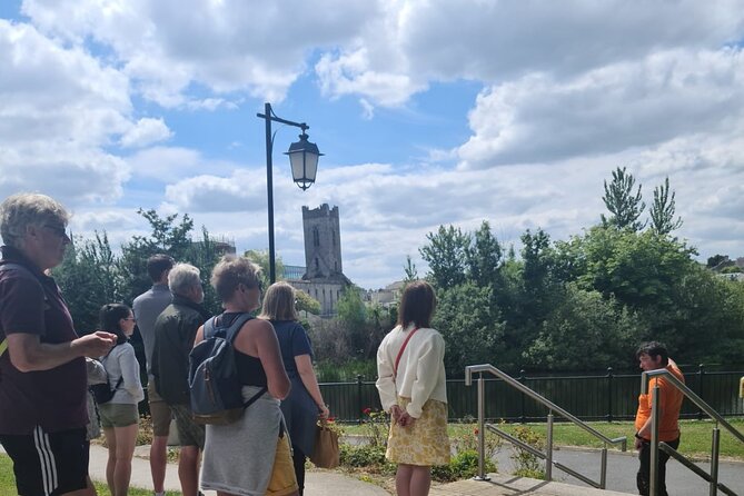 Best of Kilkenny, Two Hour Walking Tour With a Qualified Guide - Tour Inclusions and Meeting Point
