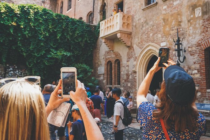 Best of Verona Highlights Walking Tour With Arena - Inclusions and Tour Details