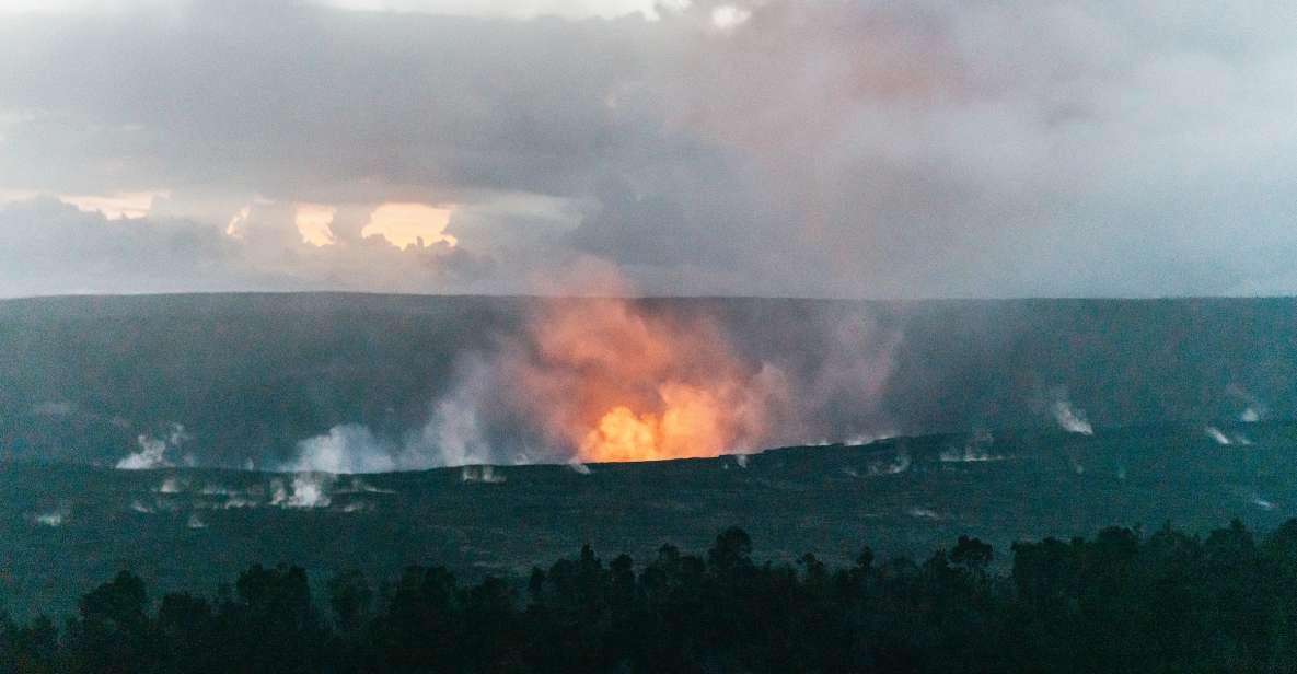 Big Island: Evening Volcano Explorer From Hilo - Background