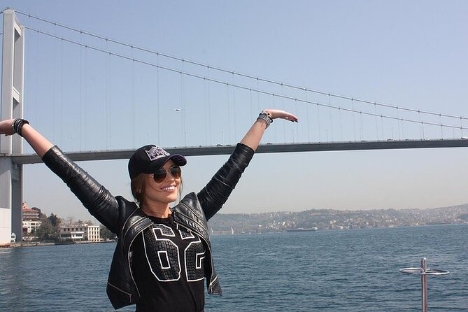 Bosphorus Cruise Boat Tour in Istanbul 3 Hours And Golden Horn - Traveler Reviews and Ratings