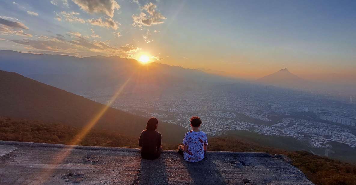 Cerro De La Silla Hiking Tour With Guide and Transfer - Discover La Virgen, Los 10 Mandamientos, and Las Ruinas