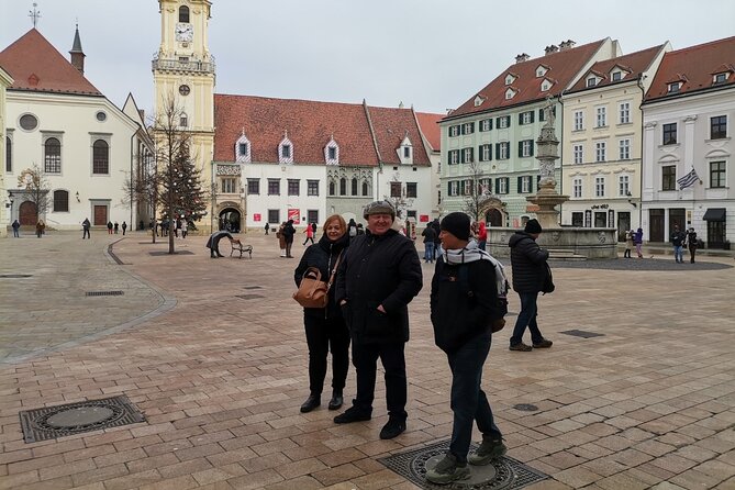 City & Castle Tour - Introduction to Bratislava - Getting to the Meeting Point