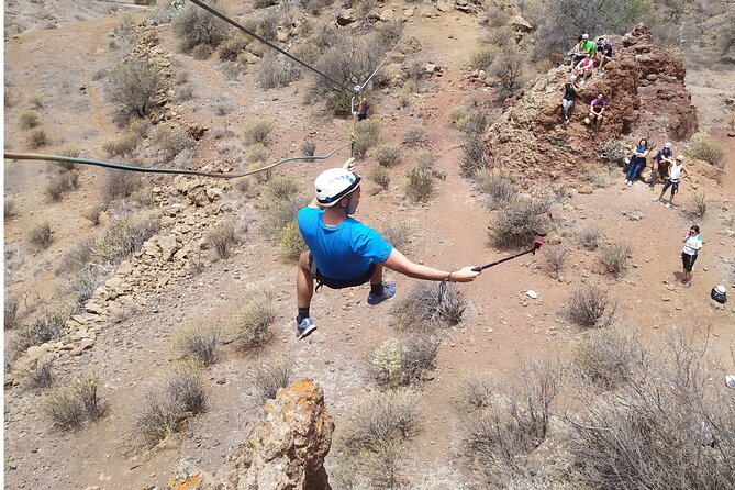 Climbing + Zipline + via Ferrata + Cave. Adventure Route in Gran Canaria - Recommended Attire