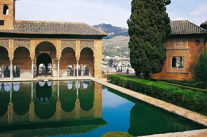 Complete Private Tour of the Alhambra in Granada Includes Tickets - Transportation Options
