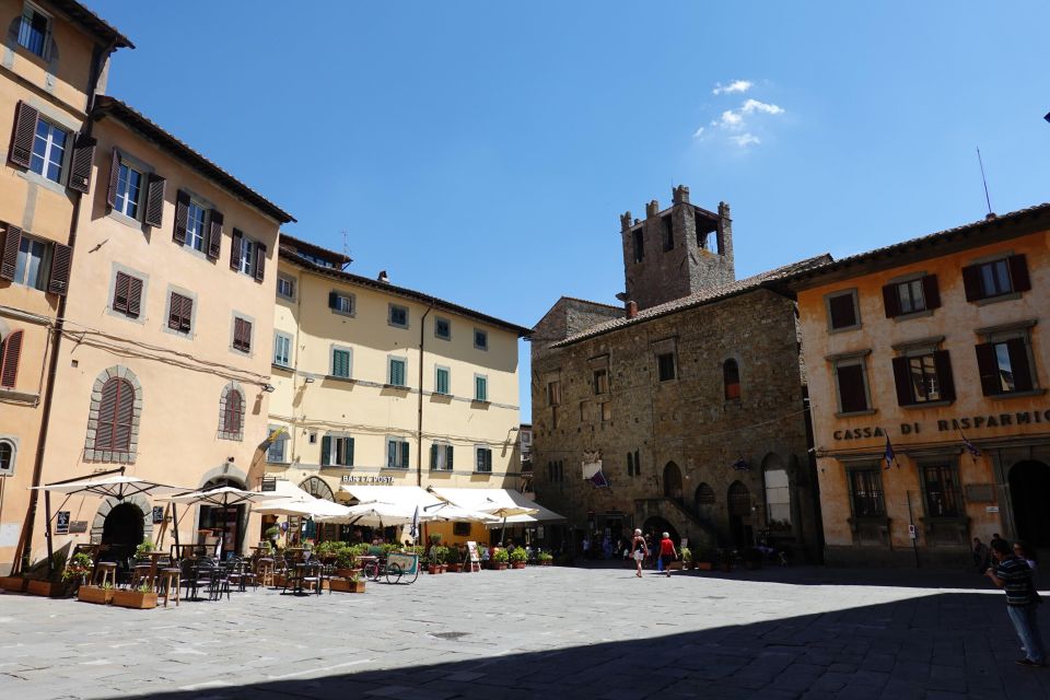 Cortona: Guided Walking Tour - Exploring Piazza Luca Signorelli