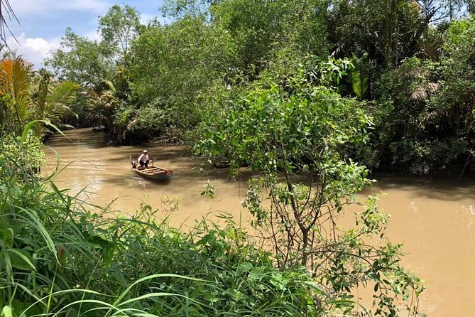 Cu Chi Tunnel & Mekong Combined in One Day Tour Excursion - Cu Chi Tunnel Experience