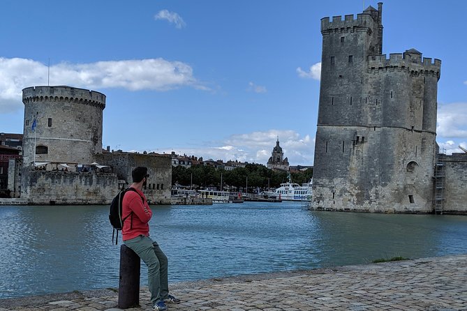 Discover La Rochelle: Discovery Walking Tour of La Rochelle - Exploring La Rochelle