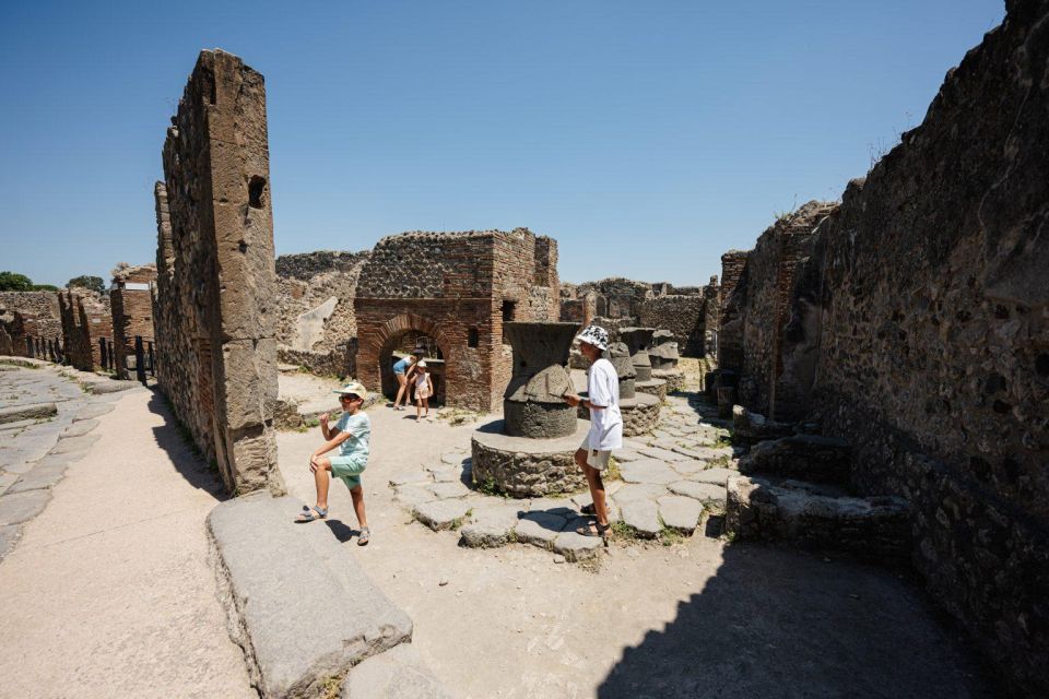 Family Tour of Pompeiis Teatro Grande and Historic Streets. - House of the Tragic Poet