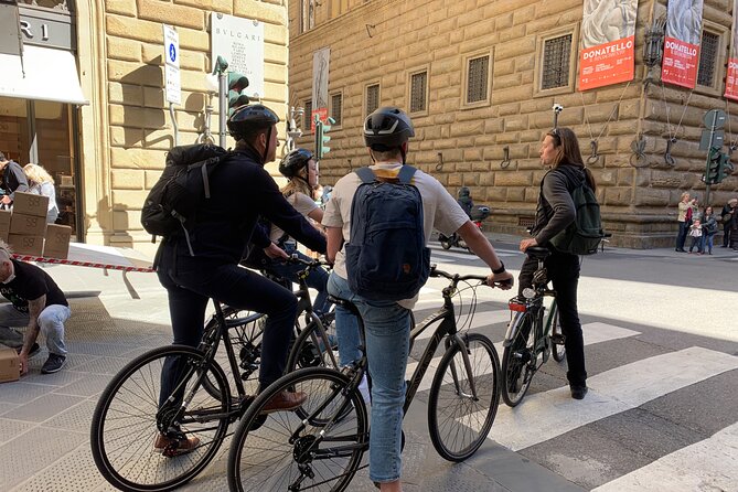 Florence by Bike: A Guided Tour of the City's Highlights - Guided Commentary at Sights