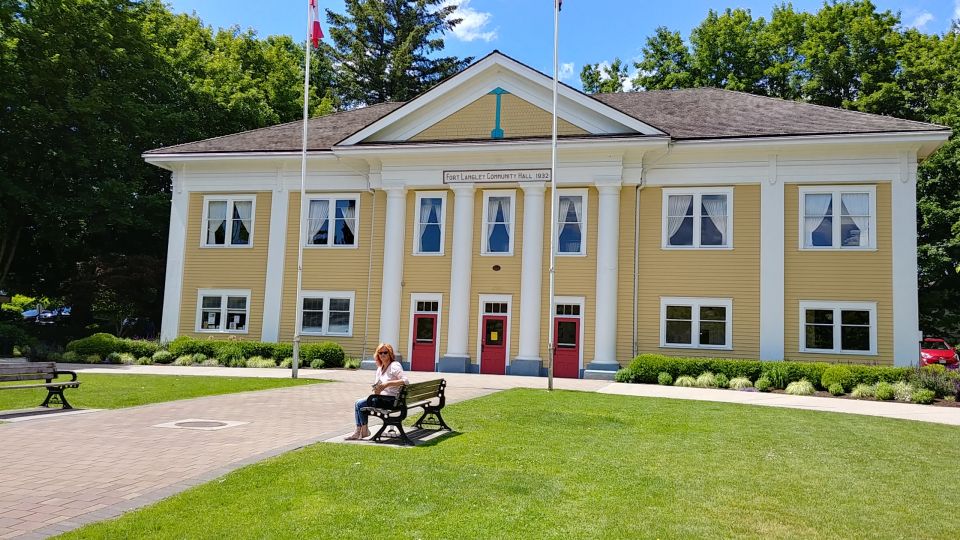 Fort Langley & Vineyards Private Tour - Tasting at Krause Berry Farm