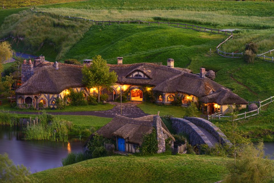 From Auckland: Hobbiton Movie Set Half-Day Trip With Tour - Stops