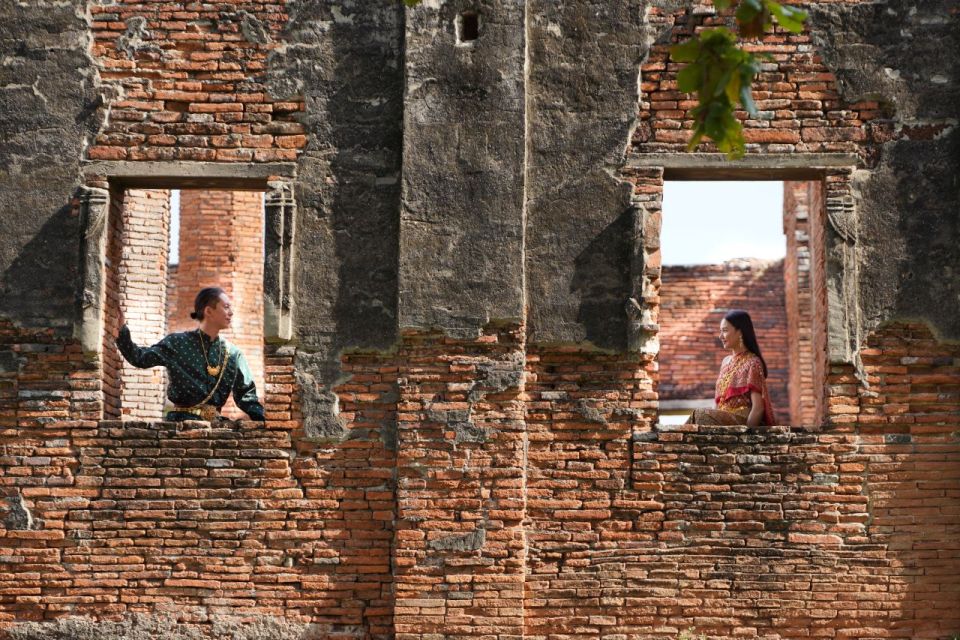 From Bangkok: Ayutthaya Historical Day Tour by Bus - On-Board Refreshments