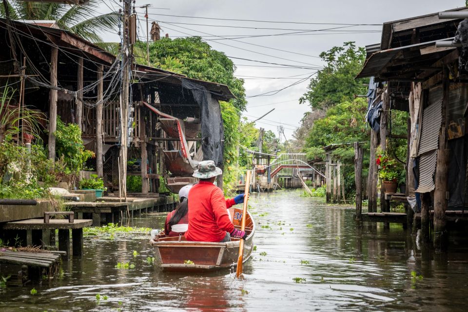 From Bangkok: Railway & Damnoen Saduak Floating Market Tour - Lao Tuk Luck Floating Market