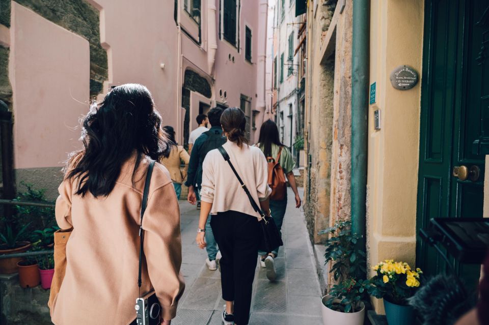 From Florence: Private Day Tour to Cinque Terre - Important Information
