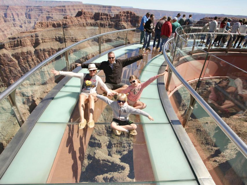 From Las Vegas: Grand Canyon West Rim & Hoover Dam Day Trip - Recommended Attire