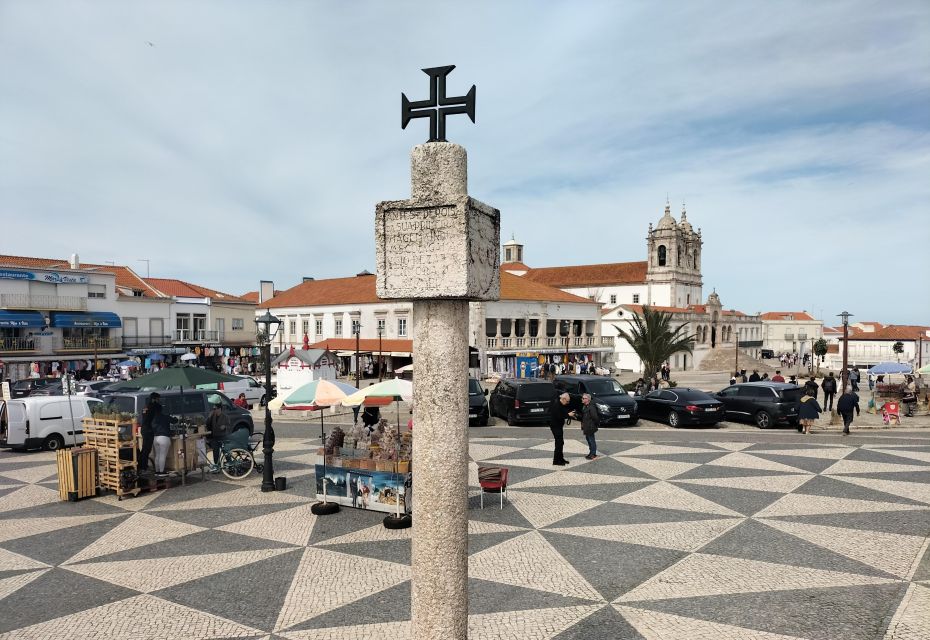 From Lisbon: Half-Day Private Eco-Tour to Nazaré by SUV - Nazaré Funicular and Museum