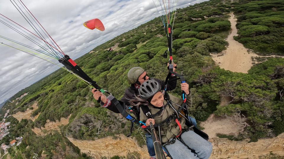 From Lisbon: Paragliding Flight With Transfers