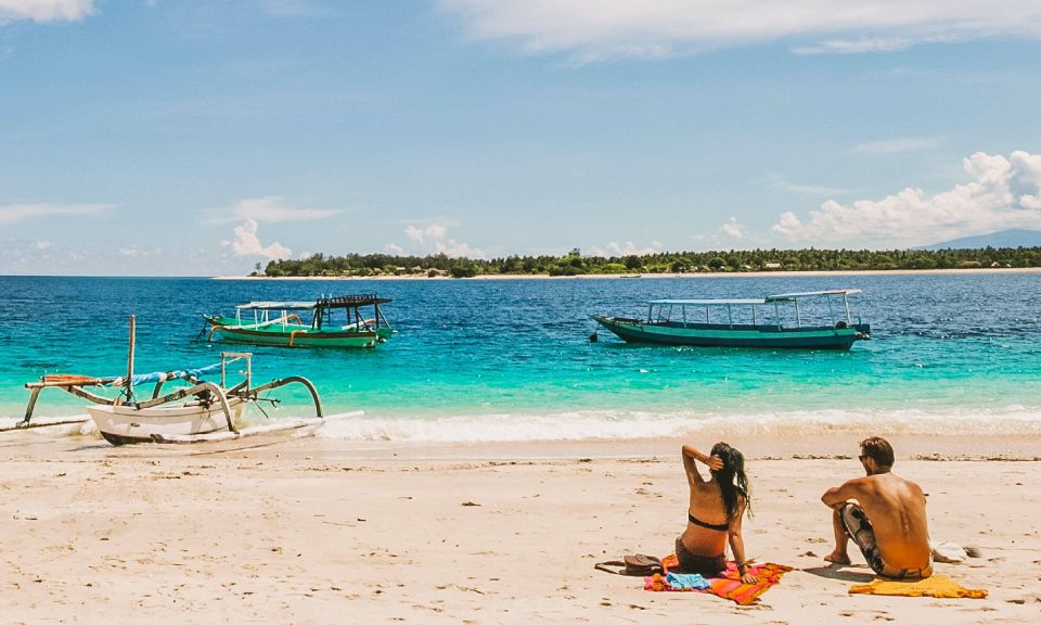 From Lombok: Private Gili Islands Trip W. Glass-Bottom Boat - Turtle Sanctuary