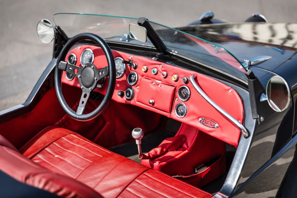 From Milan: Como Lake Tour Drive a Vintage Car - Maximum Guests per Vehicle