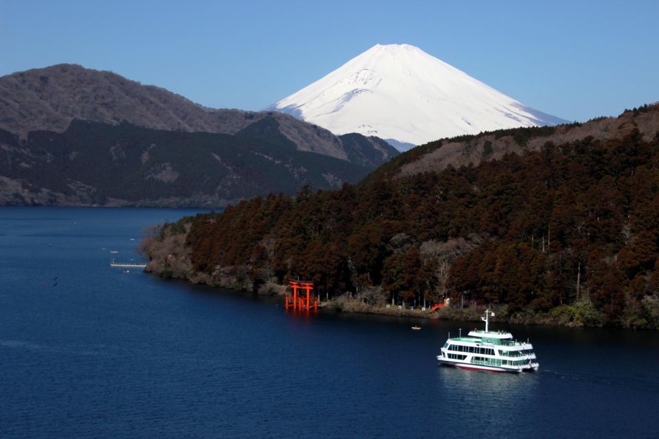 From Tokyo to Mount Fuji: Full-Day Tour and Hakone Cruise - Owakudani Valley and Ropeway