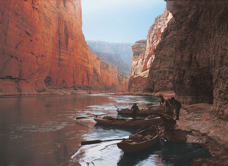 Grand Canyon: IMAX Movie Experience With Optional Lunch - Nostalgic Photos of Visitors