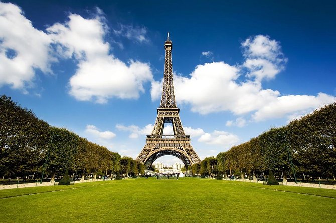 Guided Luxury Paris Day Trip With Optional Lunch at the Eiffel Tower - Seine River Cruise