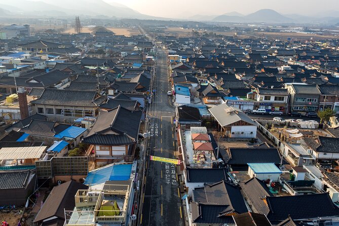 Gyeongju UNESCO Sites Private Tour With Licensed Tour Guide - Explore UNESCO World Heritage Sites
