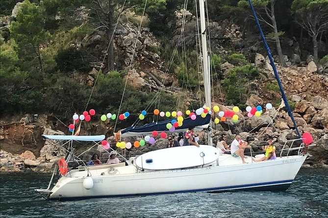 Half Day Sailing Excursion Along the Coast - Booking and Confirmation